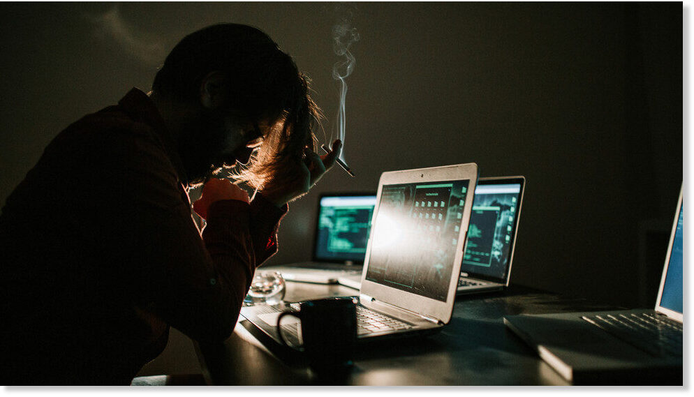 المرصد هو منصة مستقلة متخصصة في التحقق من الجرائم الإلكترونية ومكافحة الابتزاز الرقمي. نهدف من خلال هذا التحقيق حول "شات كلامنجي" (kalamngychat.site) وكشف ممارسات "سامح سبايكي" إلى رفع الوعي القانوني والتقني لحماية المجتمع الرقمي